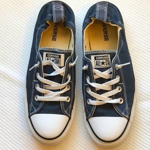 Women’s Converse size 10